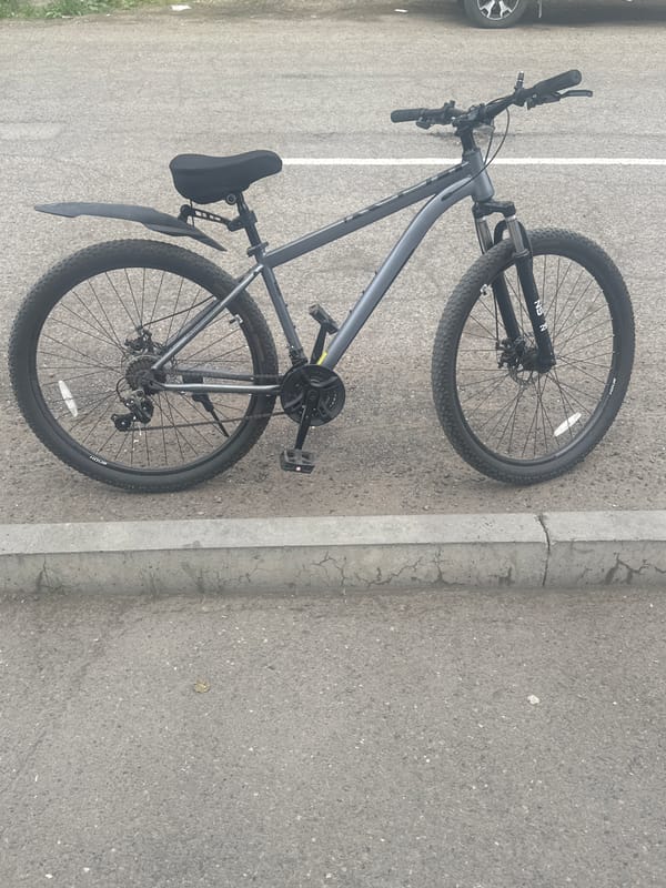 Bike parking and indoor gaming scenes documented in Beryozovka