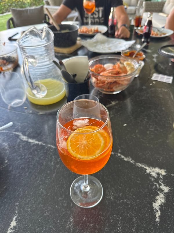 Evening drinks captured in San Bernardino Tlaxcalancingo dining scene