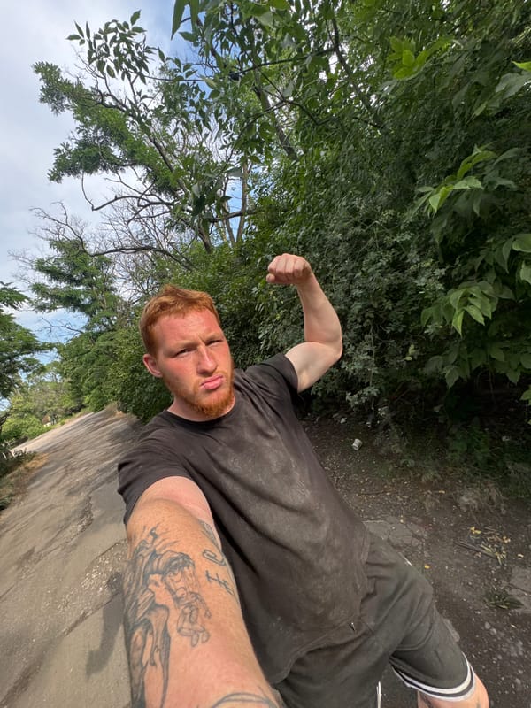 Afternoon selfie session with outdoor sky and landscape shots