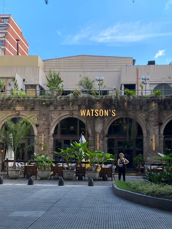 Evening documentation of Buenos Aires landmarks and public spaces