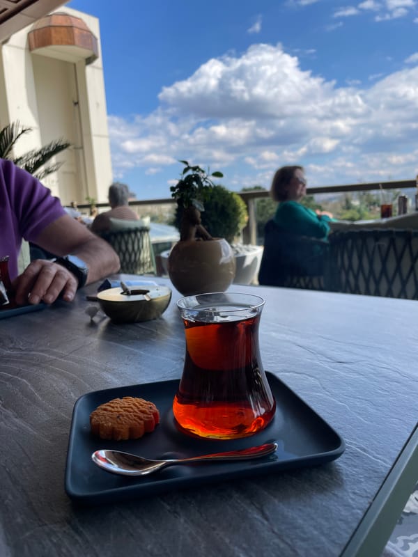 Food vendors serve morning customers across central Istanbul districts