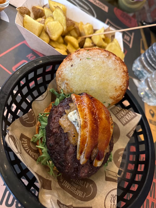Gourmet lunch documented at Barcelona restaurant