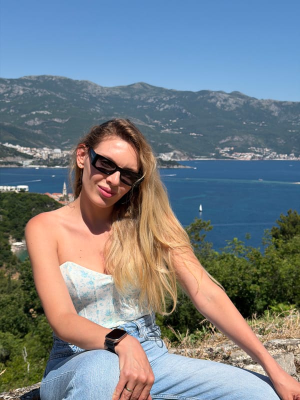 Woman photographed at multiple locations during Budva visit