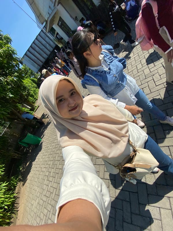 Morning tourism activity documented across Mangli, Indonesia locations