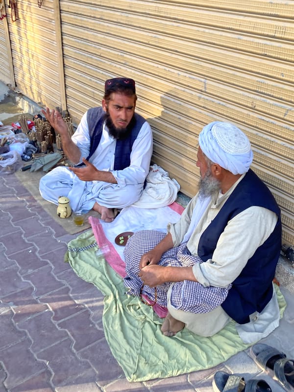Outdoor gatherings observed in Quetta during afternoon hours