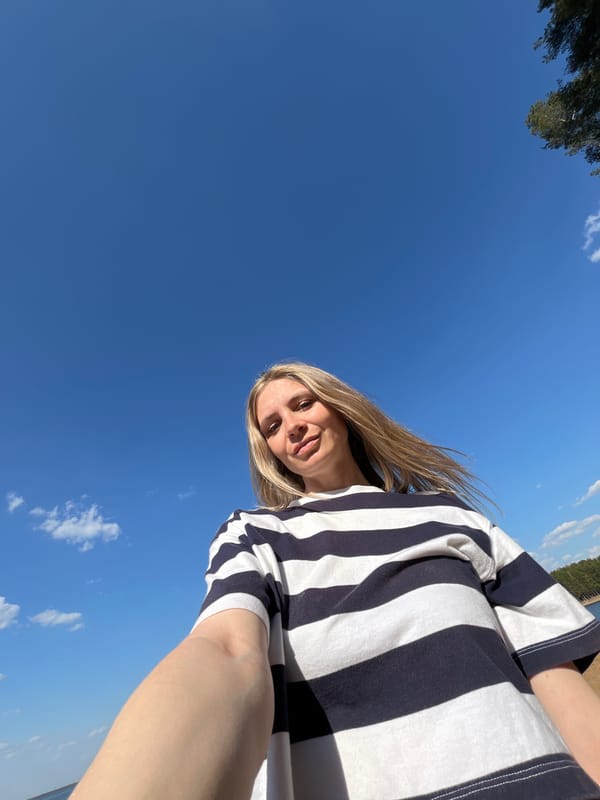Tourist captures everyday moments during afternoon visit to Chaikovsky, Russia