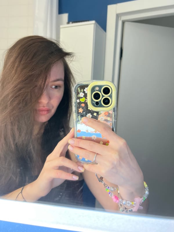 Ordinary afternoon moments captured across Kazan, Russia