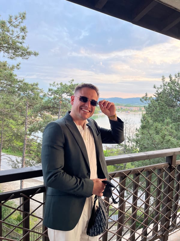 Man in suit spotted on elevated terrace in Sozopol