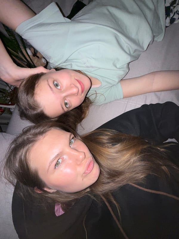 Young women share selfies with pet rat in Belgrade