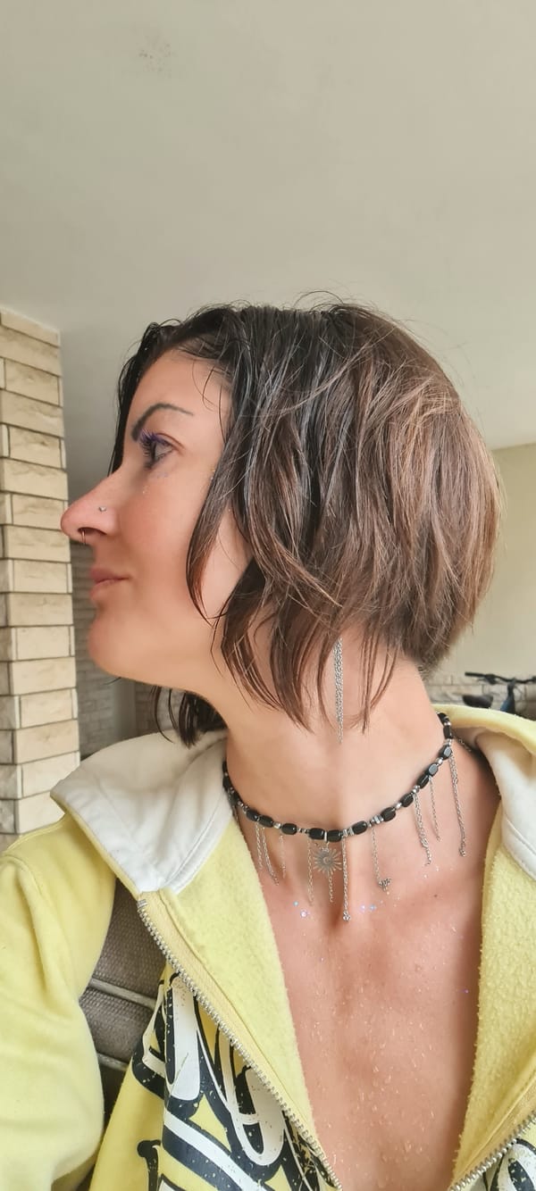 Woman with glitter makeup photographed repeatedly in Nahariyya home