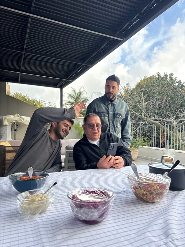 Small outdoor gathering observed in Ramat HaSharon patio area