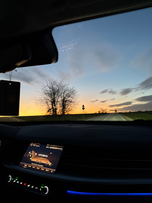Driver captures sunset moment during evening commute in Bulgaria
