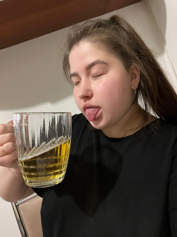 Woman takes playful selfies in Novokuybyshevsk