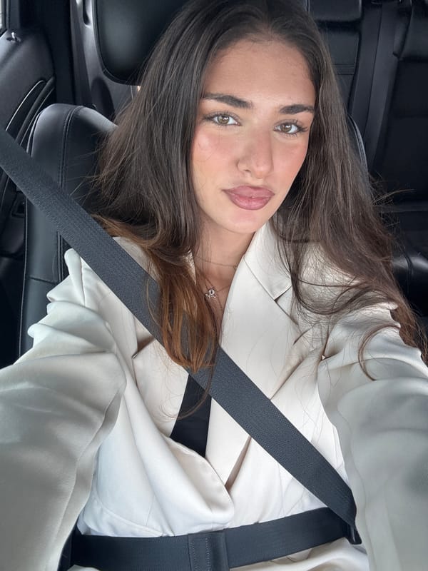 Woman in blazer observed in car, North Miami Beach
