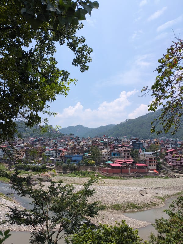 Temple hopping and river views across Mandi's old town