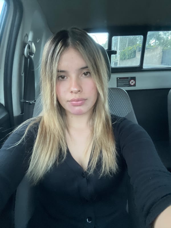 Woman observed in vehicle in Sumalao, Argentina