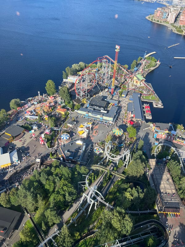 Drone footage over Särkänniemi amusement park, Tampere