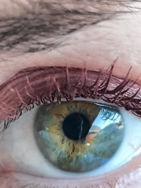 Woman with Coca-Cola spotted in vehicle in Riga