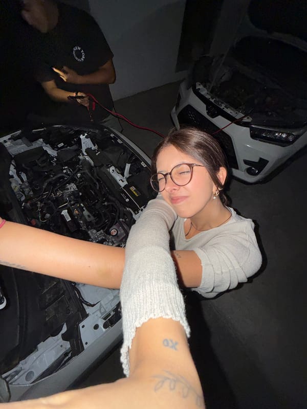 Late-night car repair work observed in Puebla, Mexico
