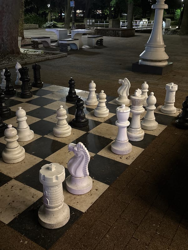 Evening stroll captures chess, arcade games, lit steps in Serbian spa town