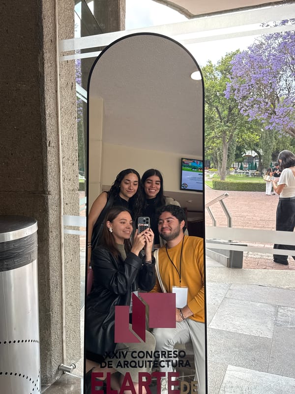 Evening scenes documented at university campus in San Andrés Cholula