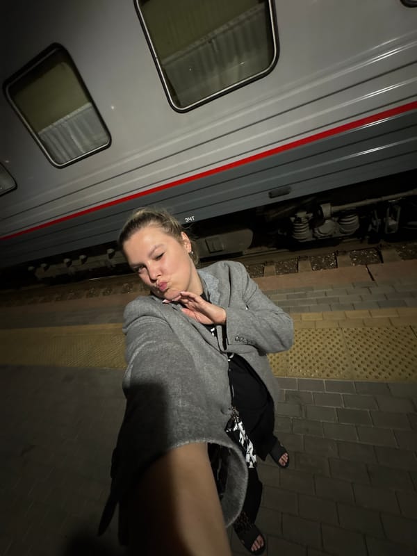 Evening railway station scenes documented in Volgograd