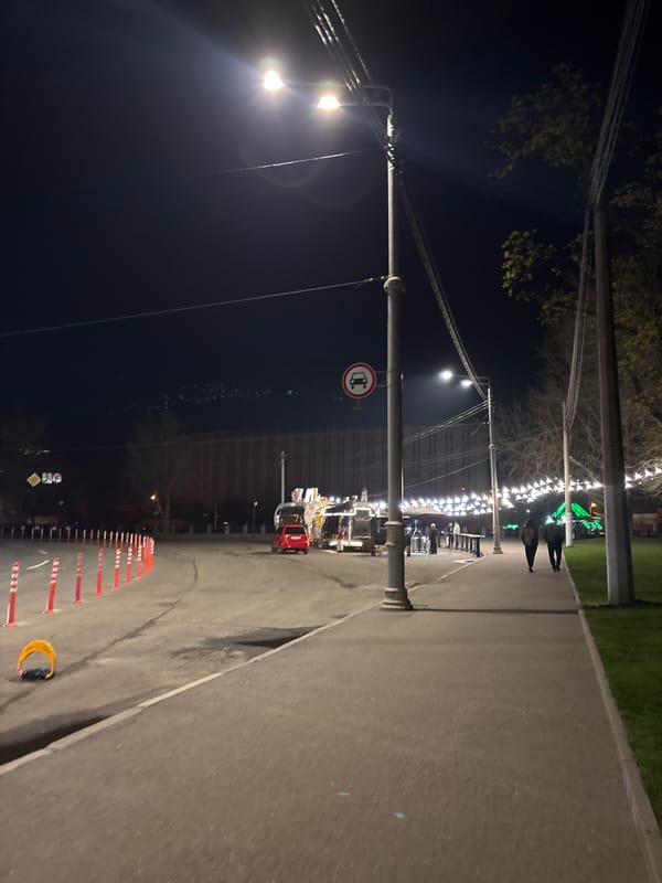 Evening walk and gym workout documented in Kharkiv