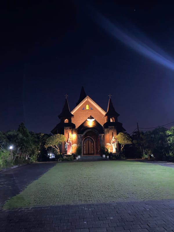 Church and local meal documented in North Kuta