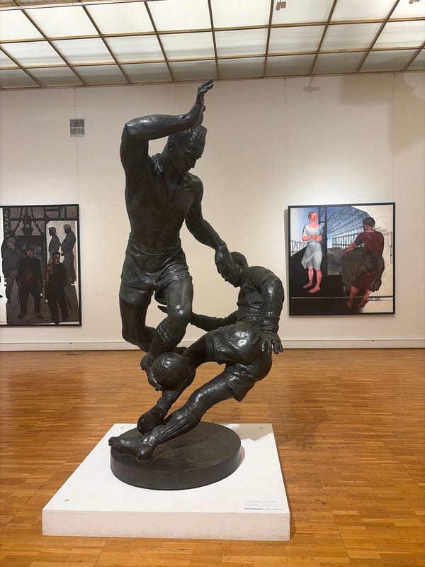 Browsing a wide-ranging Moscow art gallery collection