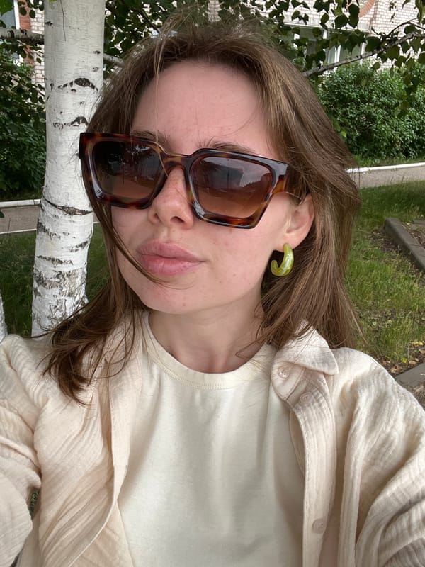 Casual selfie session around Chaikovsky on a summer day