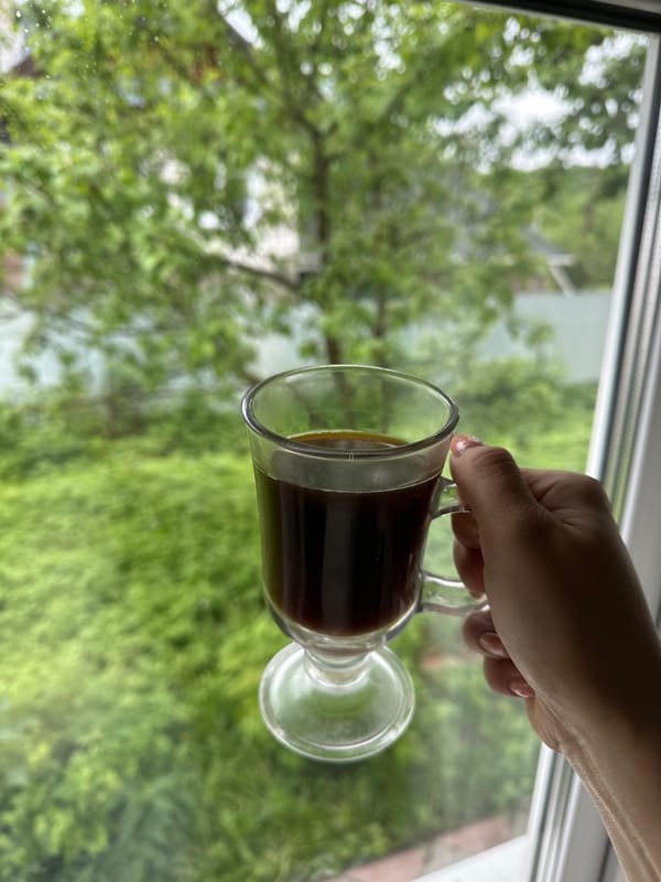 Morning life captured across Nizhny Novgorod neighborhoods