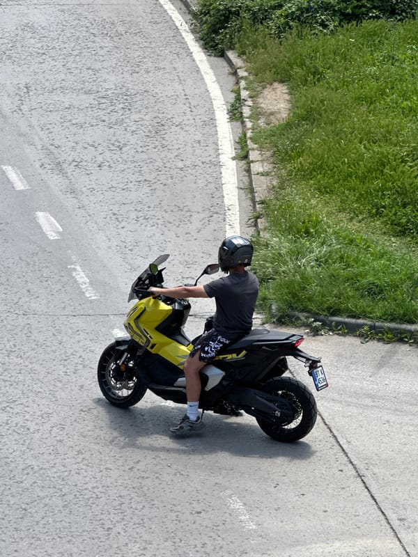 Morning street observations documented across Veliko Tarnovo, Bulgaria