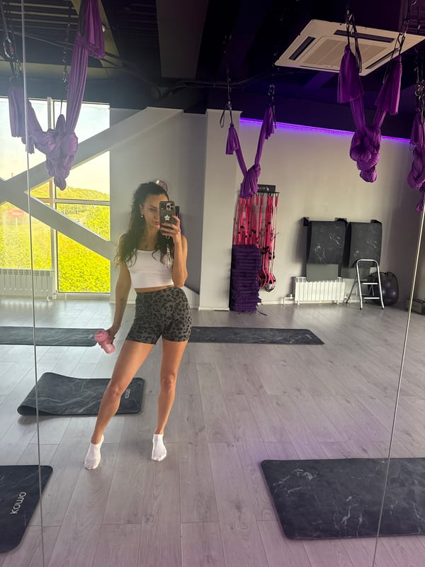 Gym selfies and volcanic skyline in Petropavlovsk-Kamchatsky