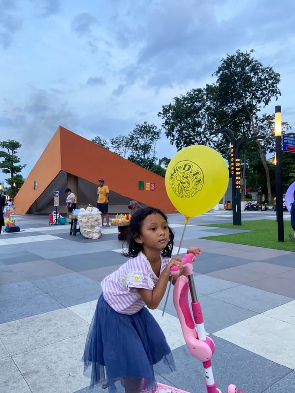 Everyday life captured at Sidoarjo public square during morning hours