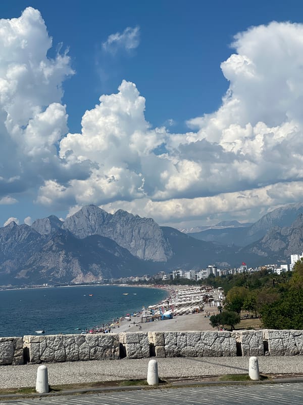 Morning coastal scene documented in Antalya, Turkey