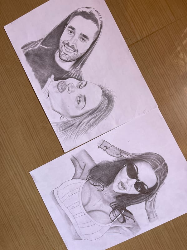 Artist creates portrait sketches in Jos, Nigeria