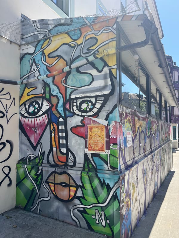 Street art, quirky charm, and color in Les Grottes, Geneva