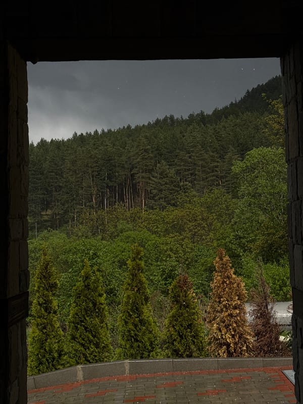 Stormy weather with hail, snow observed in Sapareva Banya