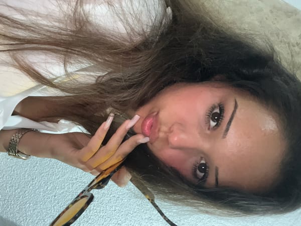 Selfies, mirror shots, and a meal at home in Zlatograd