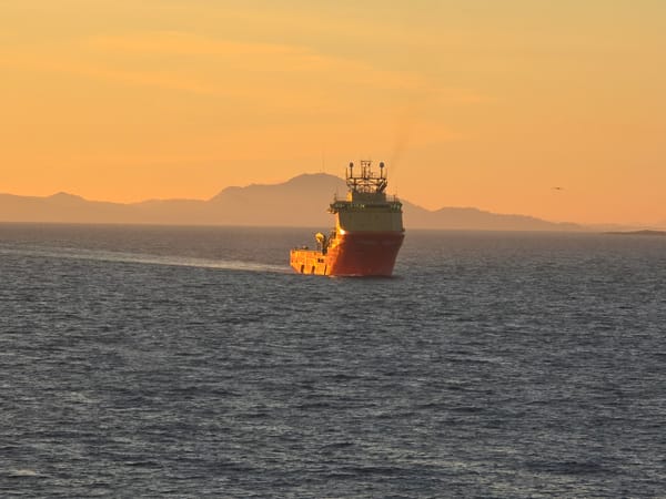 Maritime traffic observed off Randaberg during coastal sunset