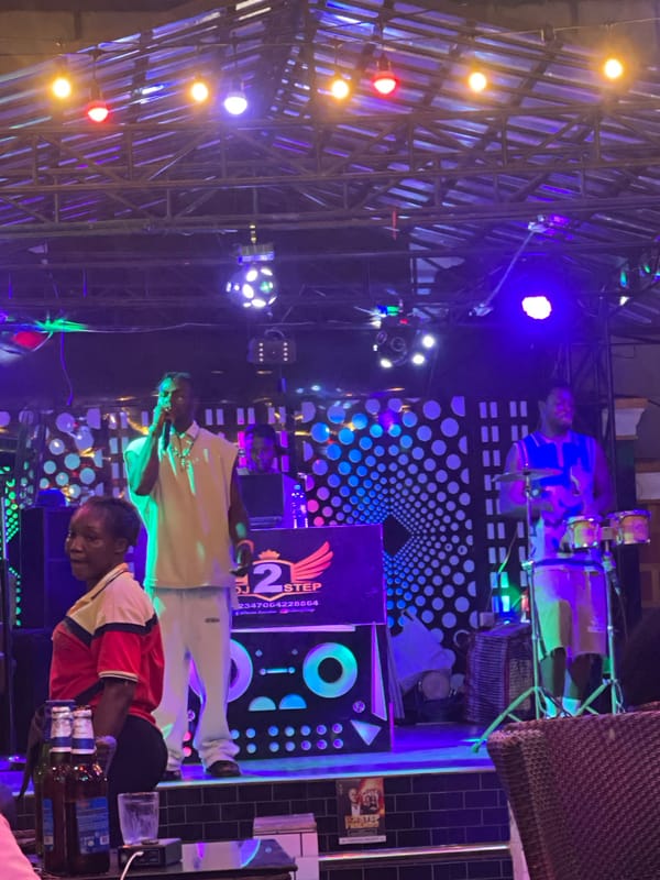 Live music performance draws crowd to outdoor venue in Nigeria