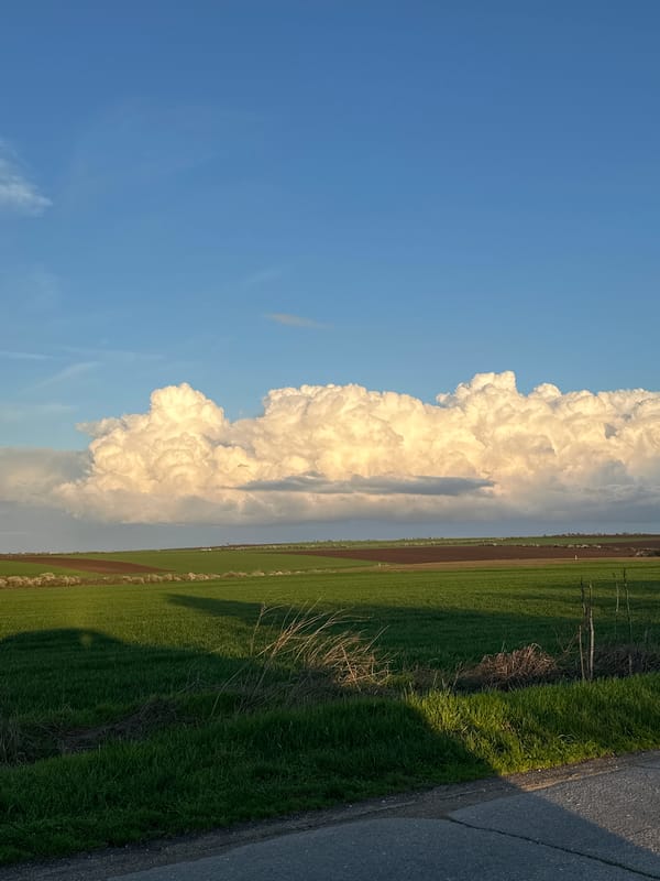 Dramatic storm cloud observed over Bulgarian farmland