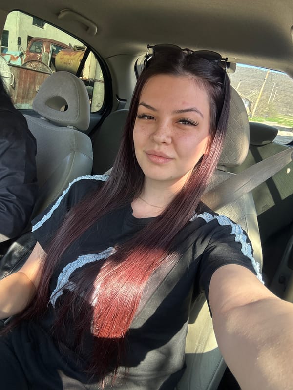 Woman spotted in driver's seat in Chubra, Bulgaria