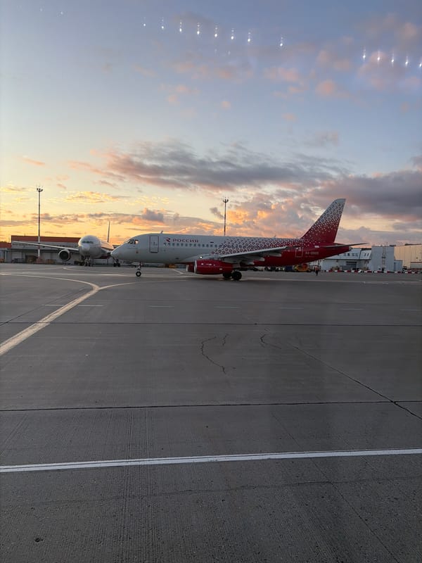 Sunset at Khimki airport and reservoir views