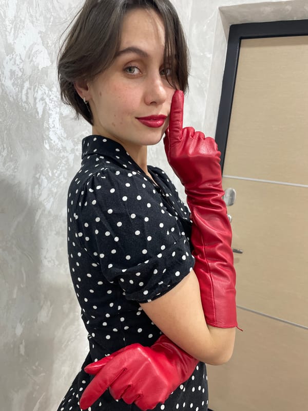 Playful selfie session documented in Izhevsk apartment