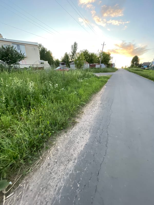 Wandering Krasnye Baki from golden hour to dusk