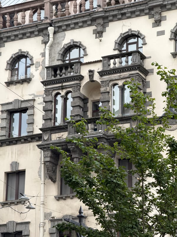 Street-level tour of Saint Petersburg's ornate historic center