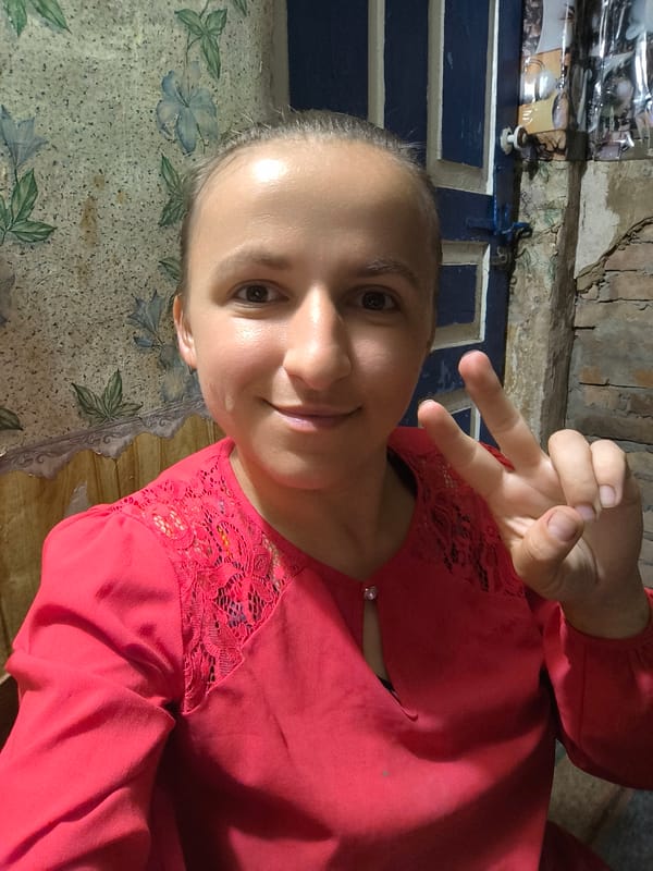 Selfies, a heartfelt Ukrainian text post, and cats in Anastasivka
