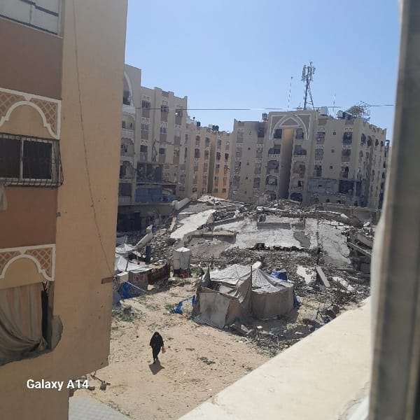 Witnesses document destruction and civilian activity in Khan Yunis