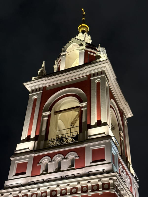 Moscow's illuminated churches and landmarks captured in nighttime photography